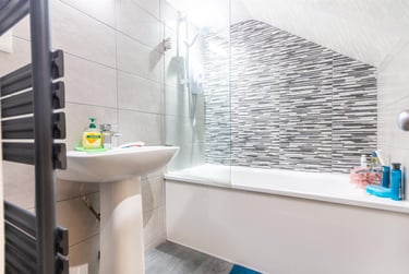 5 bed flat, Belle Grove Terrace, Spital Tongues, Newcastle, NE24LL - Image 6